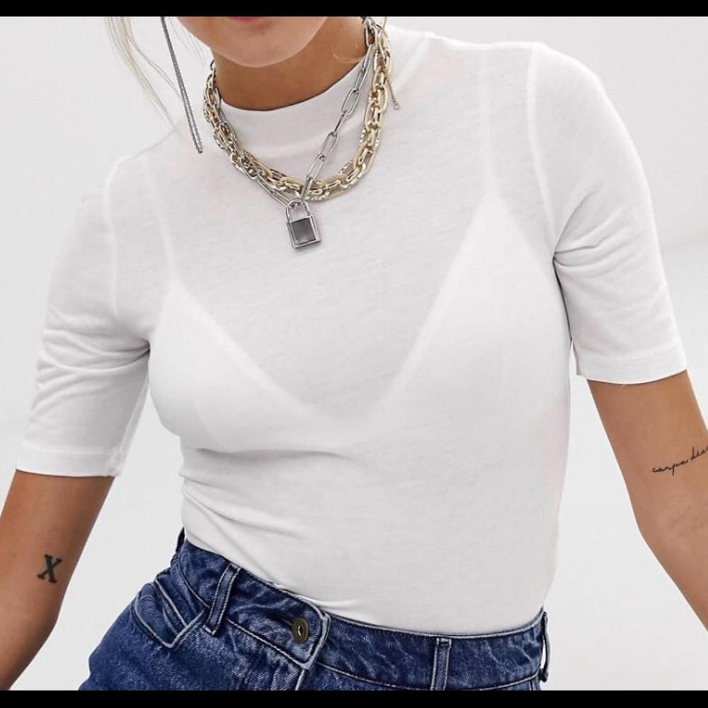 White Fitted Tshirt